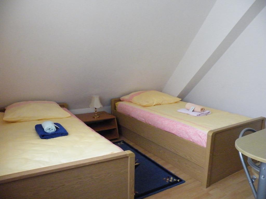 Penzion U Stoly Jachymov Bagian luar foto